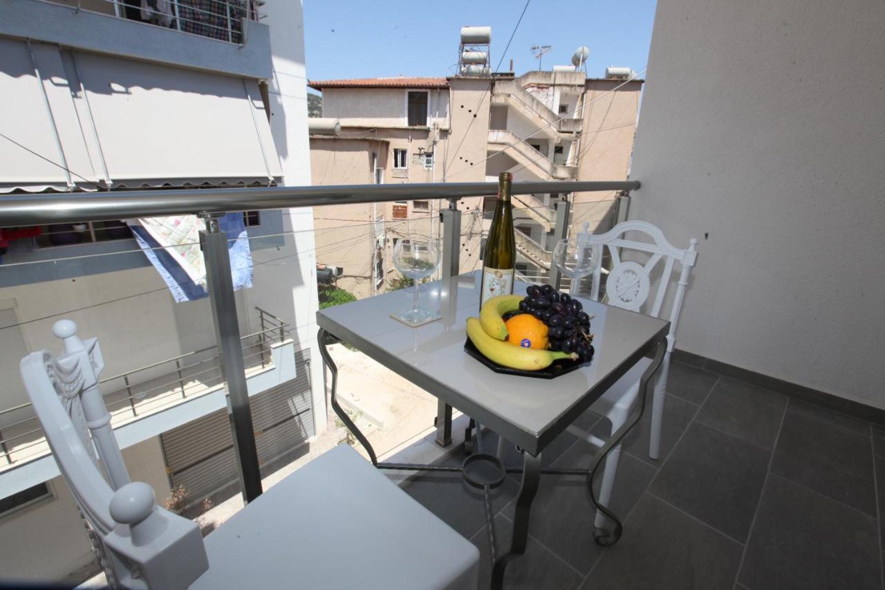 Deda Apartments Sarandë エクステリア 写真
