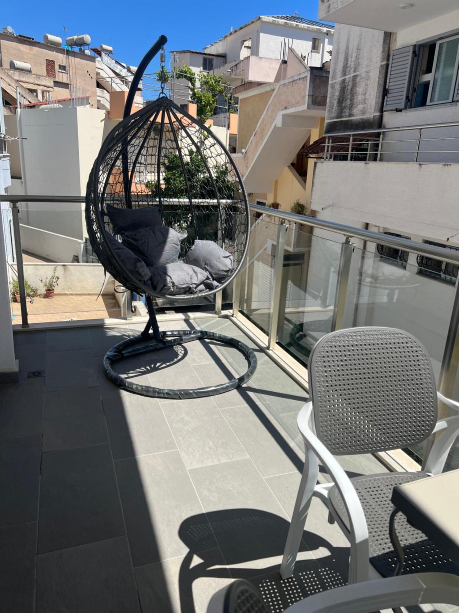 Deda Apartments Sarandë エクステリア 写真